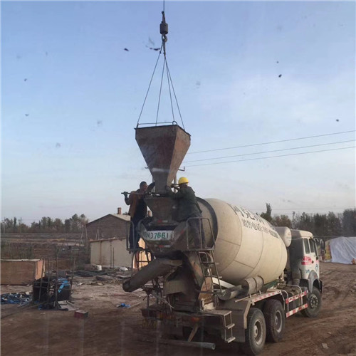 霞浦县“精准瞄准”—— 吊车的 “定位导航” 技术